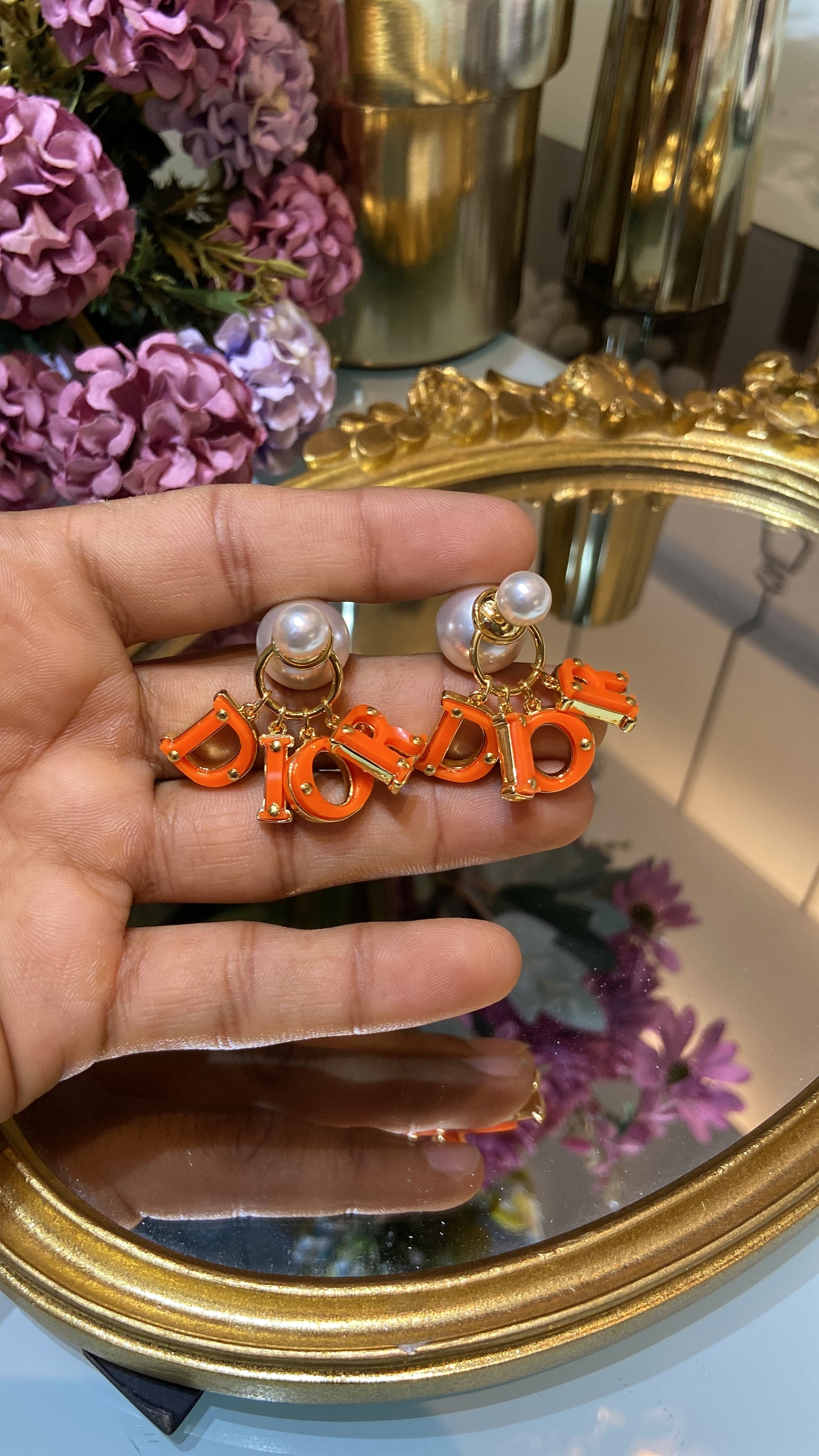 DIO ORANGE HANGING EARRING