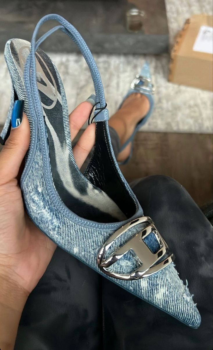 Diesel heels