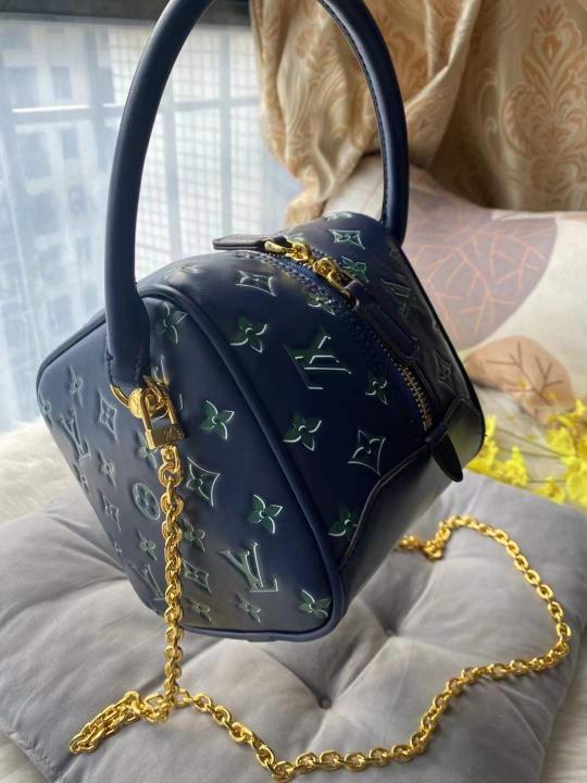 LOU SQUARE SLING