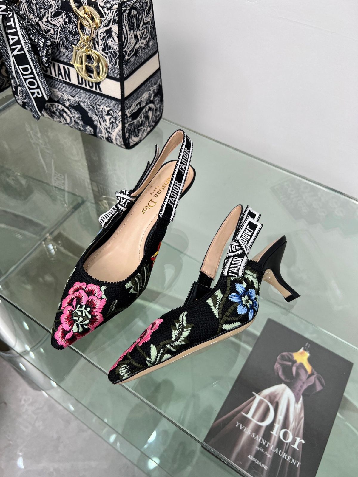 DIO FLORAL BLACK KITTEN HEELS