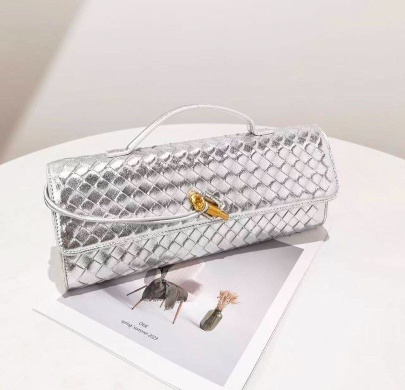BOT SLING BAG