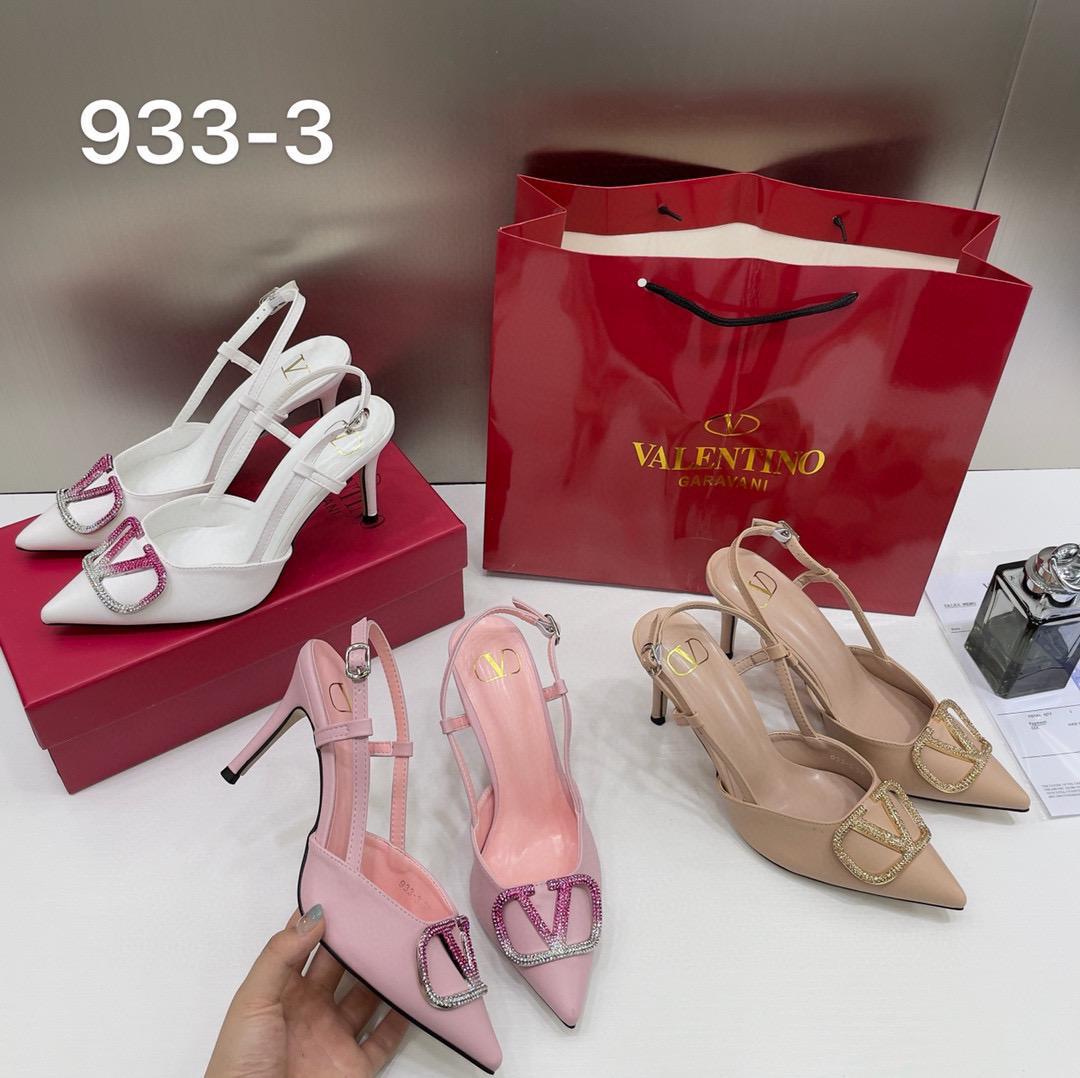 VAL LOGO STUDDED HEEL