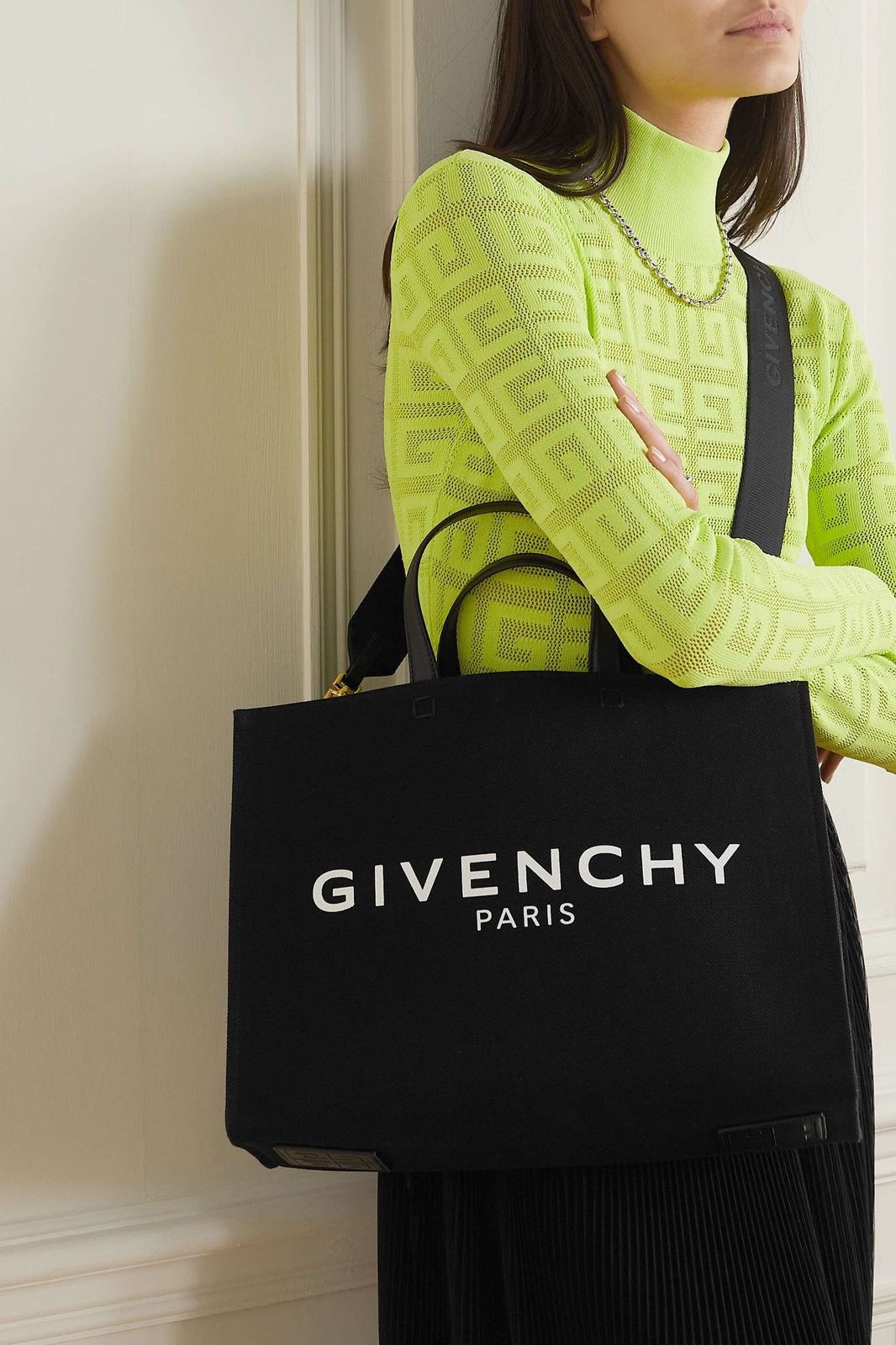 GIVCHY TOTE