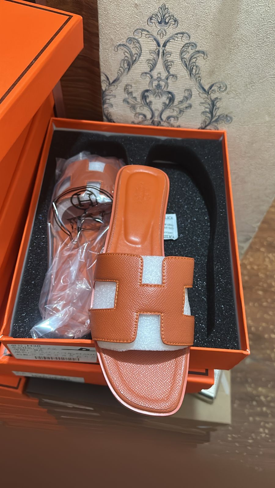 ORANGE ORAN SLIDES
