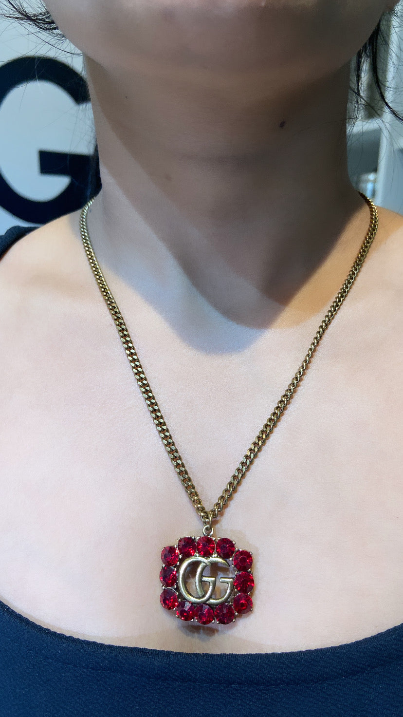 GG RED STONE PENDANT