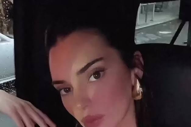 Oversized Botte Drop Earrings