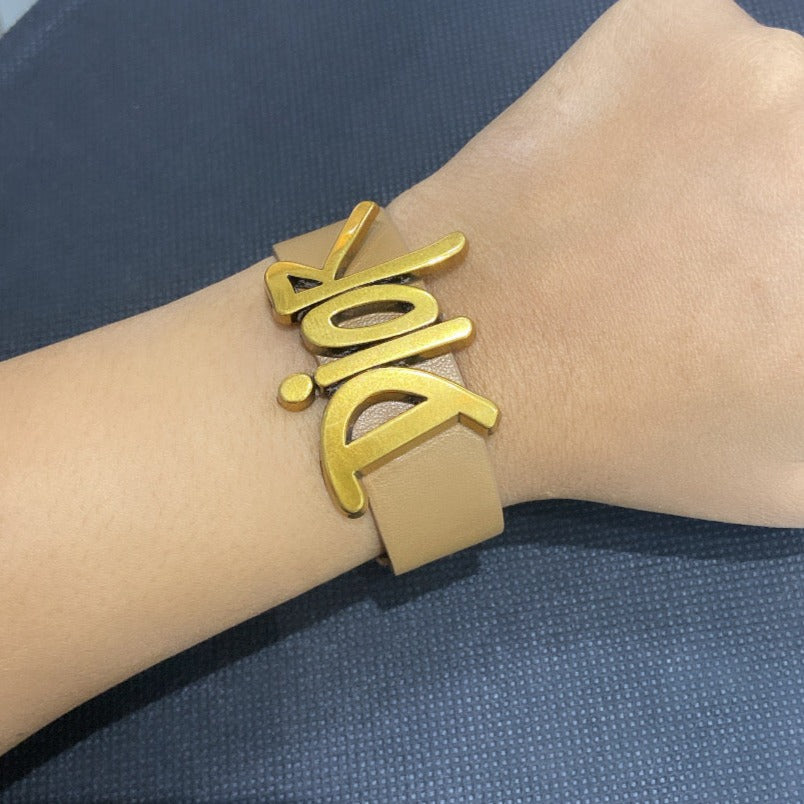 Dio leather monogram bracelet