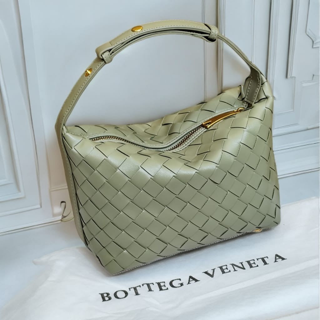 BOTTEGA WALLACE BAG