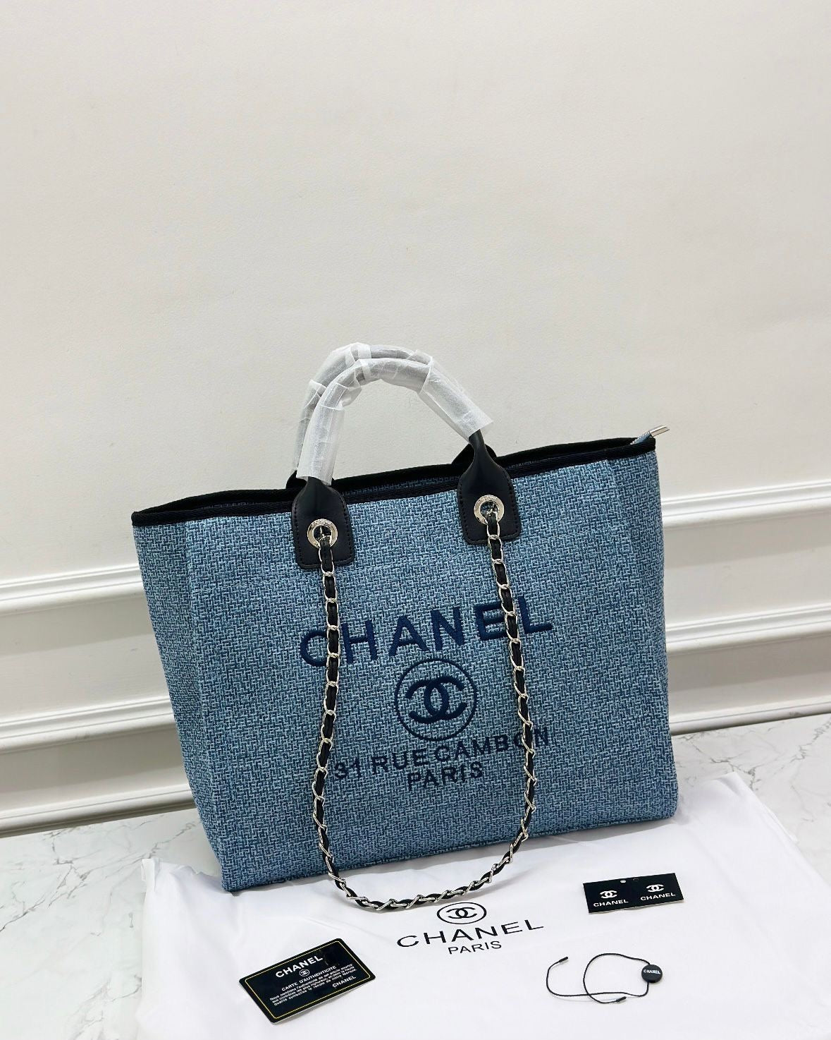 CC CANVAS TOTE