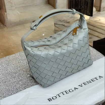 BOTTEGA WALLACE BAG