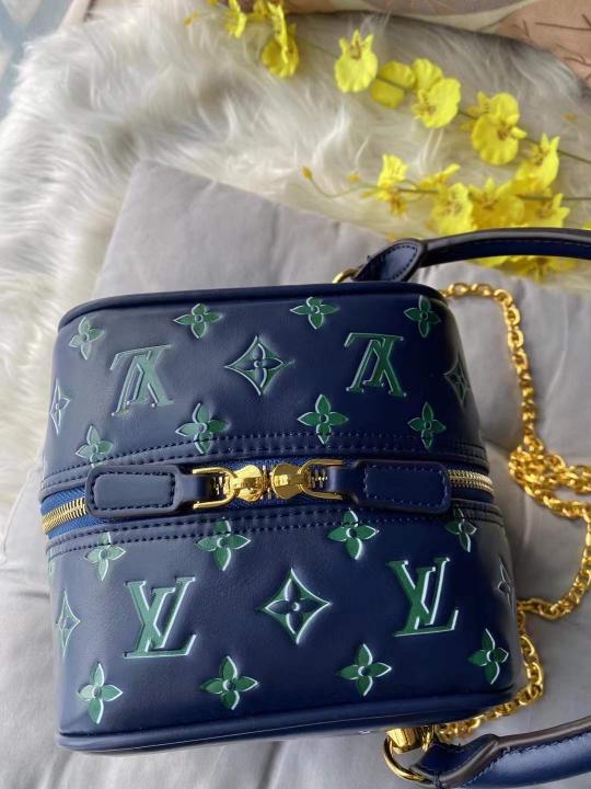 LOU SQUARE SLING