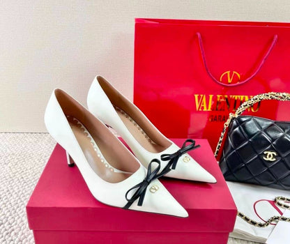 VAL BOW HEELS