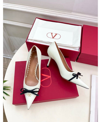 VAL BOW HEELS