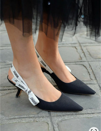 DIO KITTEN HEELS