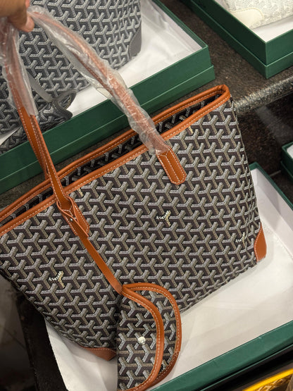 GOY TOTE WITH ZIP CLOSURE