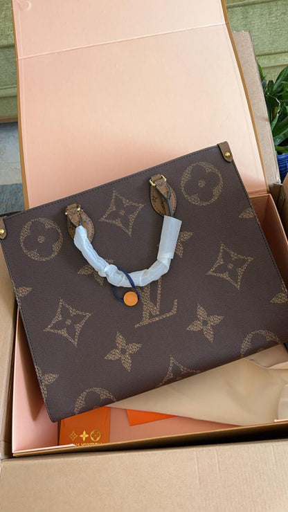 LOUI classic TOTE