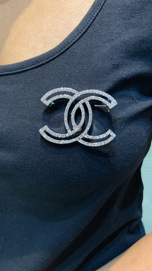CC DIAMOND BROOCH