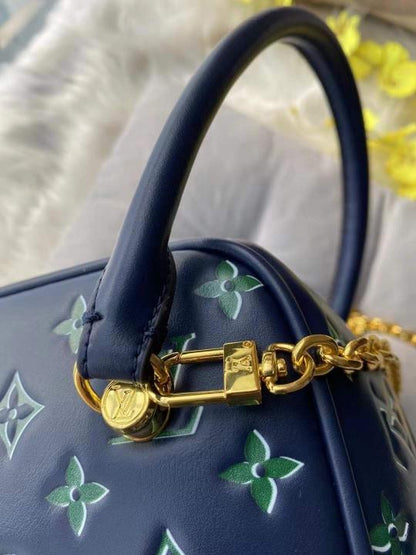 LOU SQUARE SLING