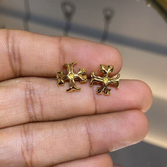 TOR GOLD STUDS