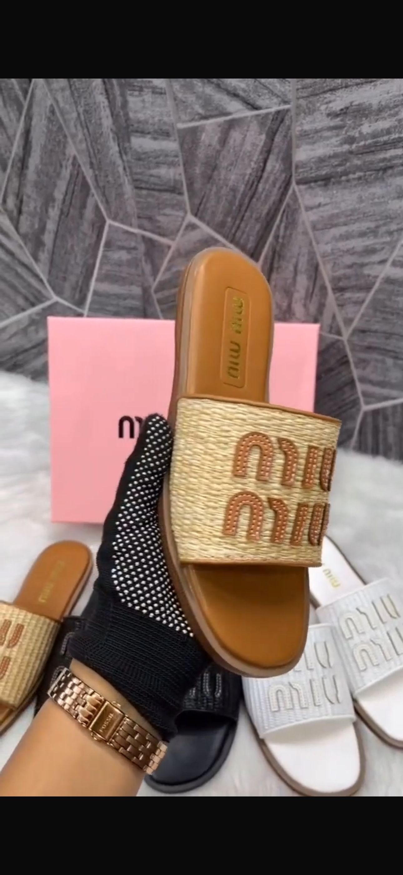 MIU MIU RAFFIA SLIDES