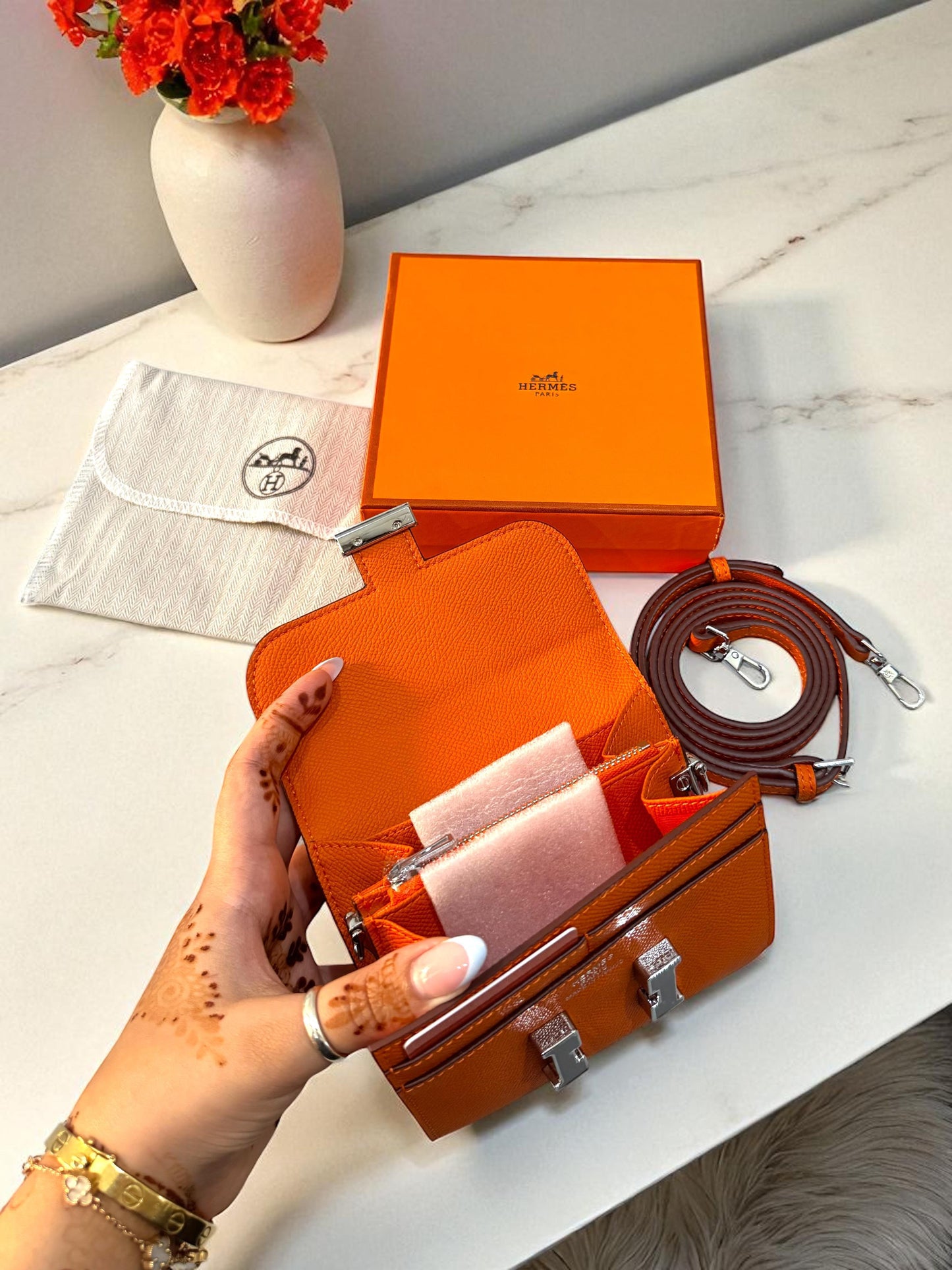 HER CONSTANCE WALLET