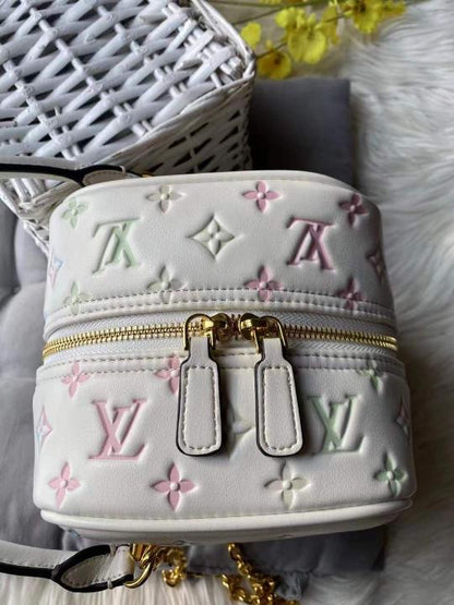 LOU SQUARE SLING