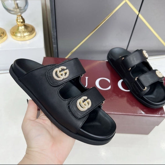GG sandals