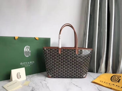 GOY TOTE WITH ZIP CLOSURE