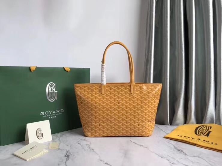 GOY TOTE WITH ZIP CLOSURE