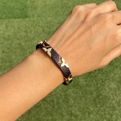 LV LEATHER BRACELET