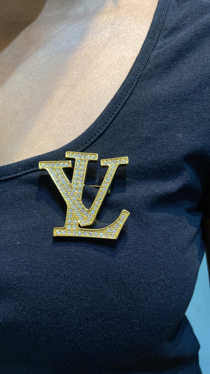 LV BROOCH