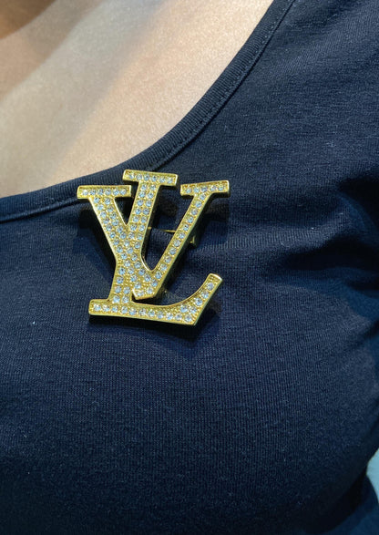 LV BROOCH