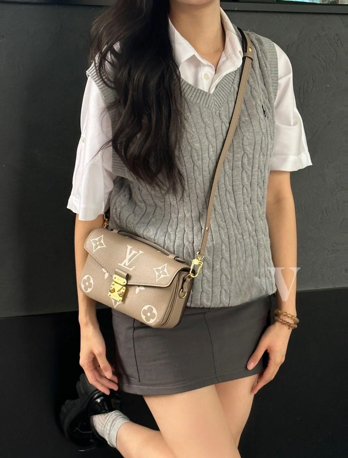 LOU POCHETTE METIS EAST WEST BAG