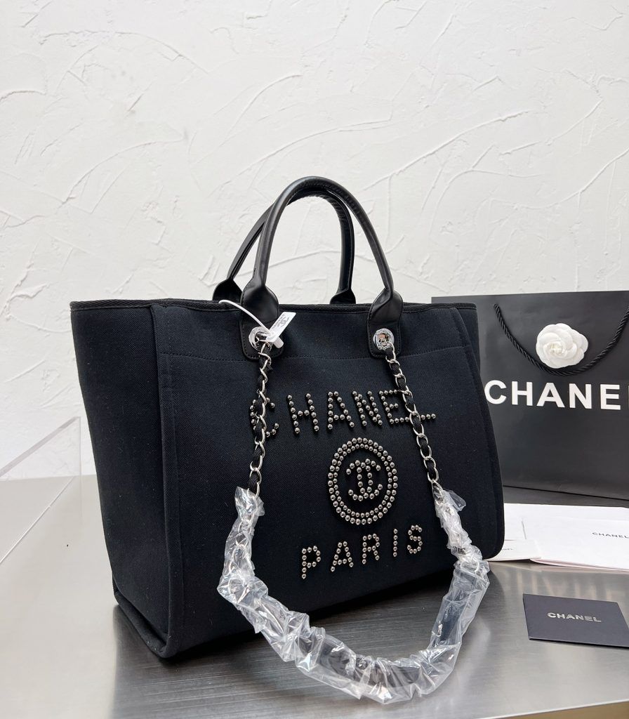 CC Pearl TOTE BAG