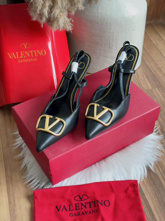 BLACK VAL HEELS