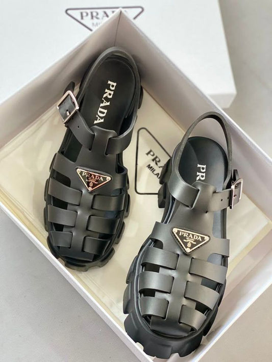 PRA SANDAL
