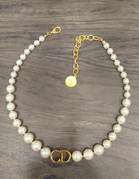 CD PEARL NECKLACE