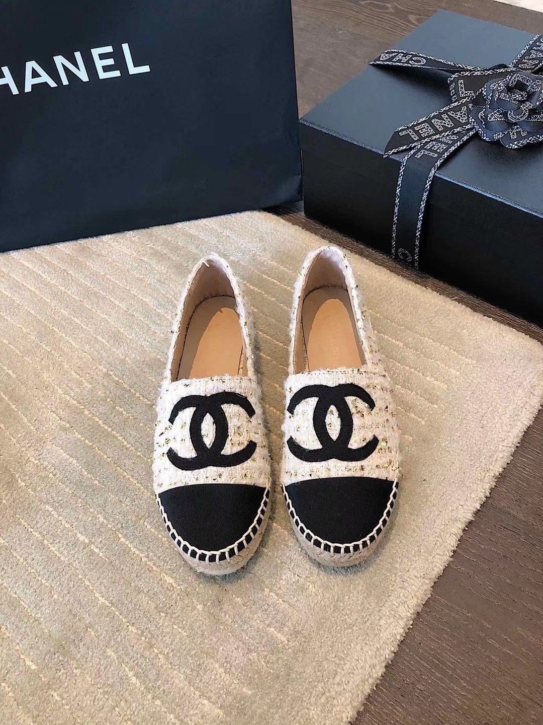 CHANEL ESPADRILLES