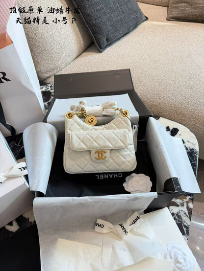 CHANEL HOBO BAG