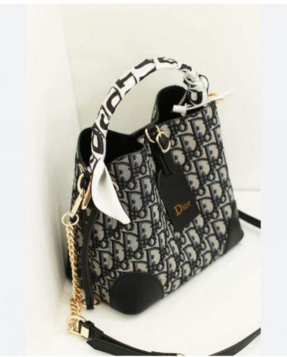 DR BUCKET BAG