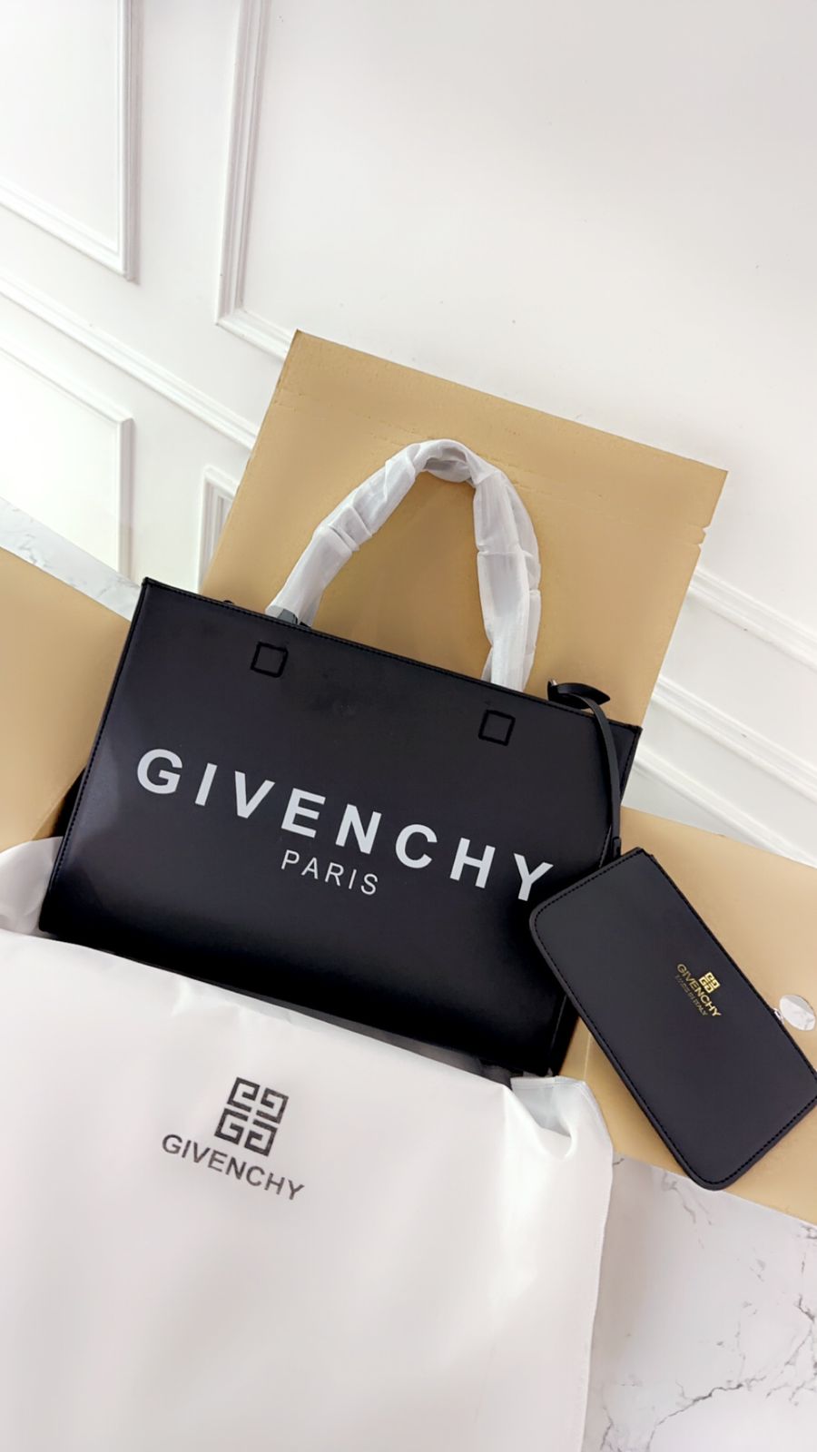 GIVCHY TOTE