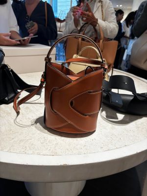 POLENE NUMERO UN MINI LEATHER BUCKET BAG
