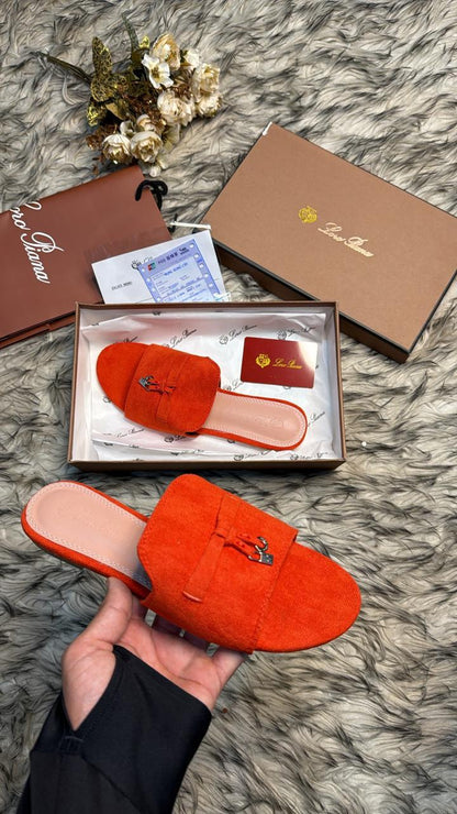 LORO SLIDES