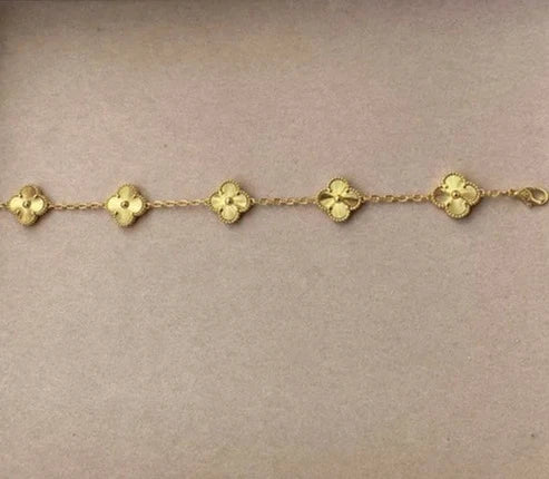Gold vc CLVR bracelet
