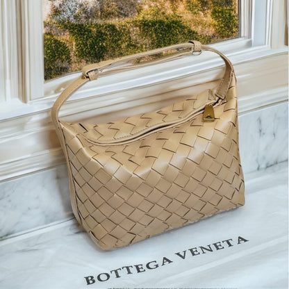 BOTTEGA WALLACE BAG