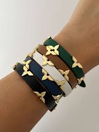 LV LEATHER BRACELET
