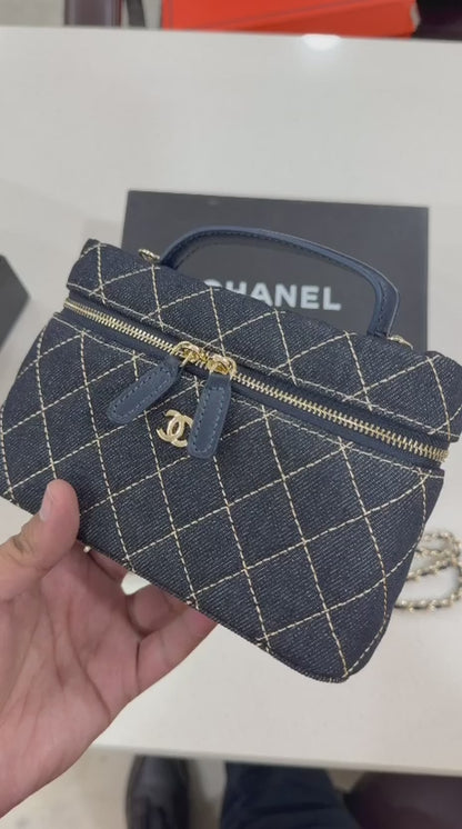 CC DENIM VANITY SLING