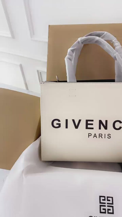GIVCHY TOTE