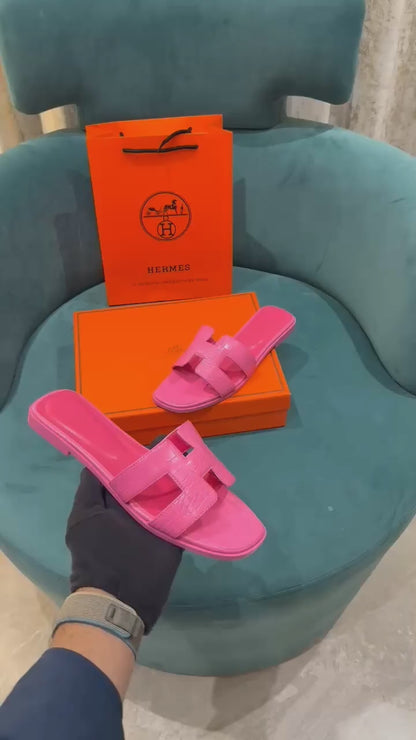 CROC ORANS TEXTURED SLIDES