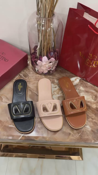 VAL EXCLUSIVE SLIDES